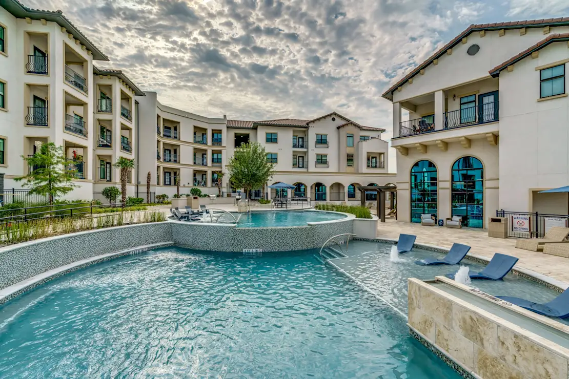 Picture of Hadley Riverside