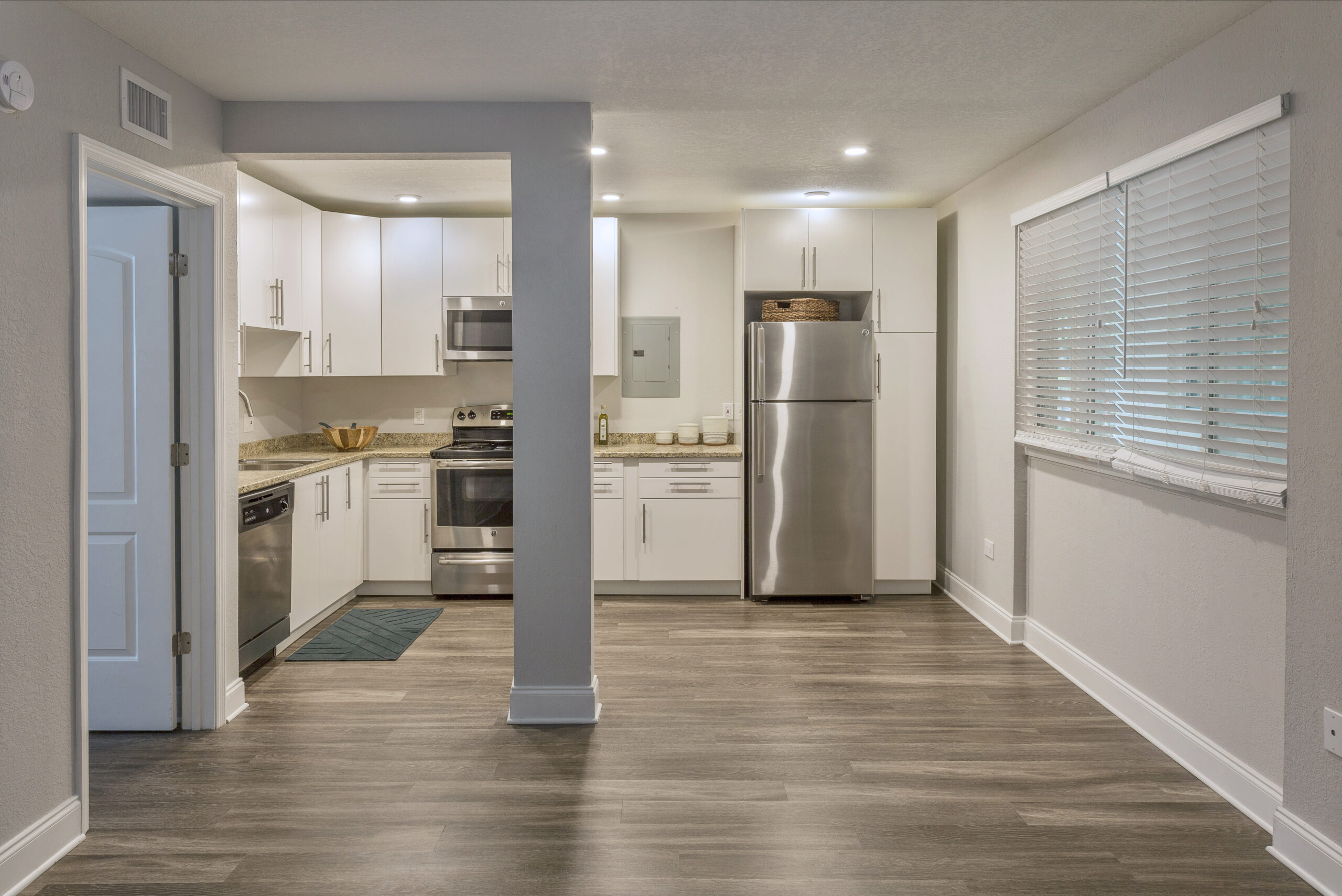 Carlyle Flats