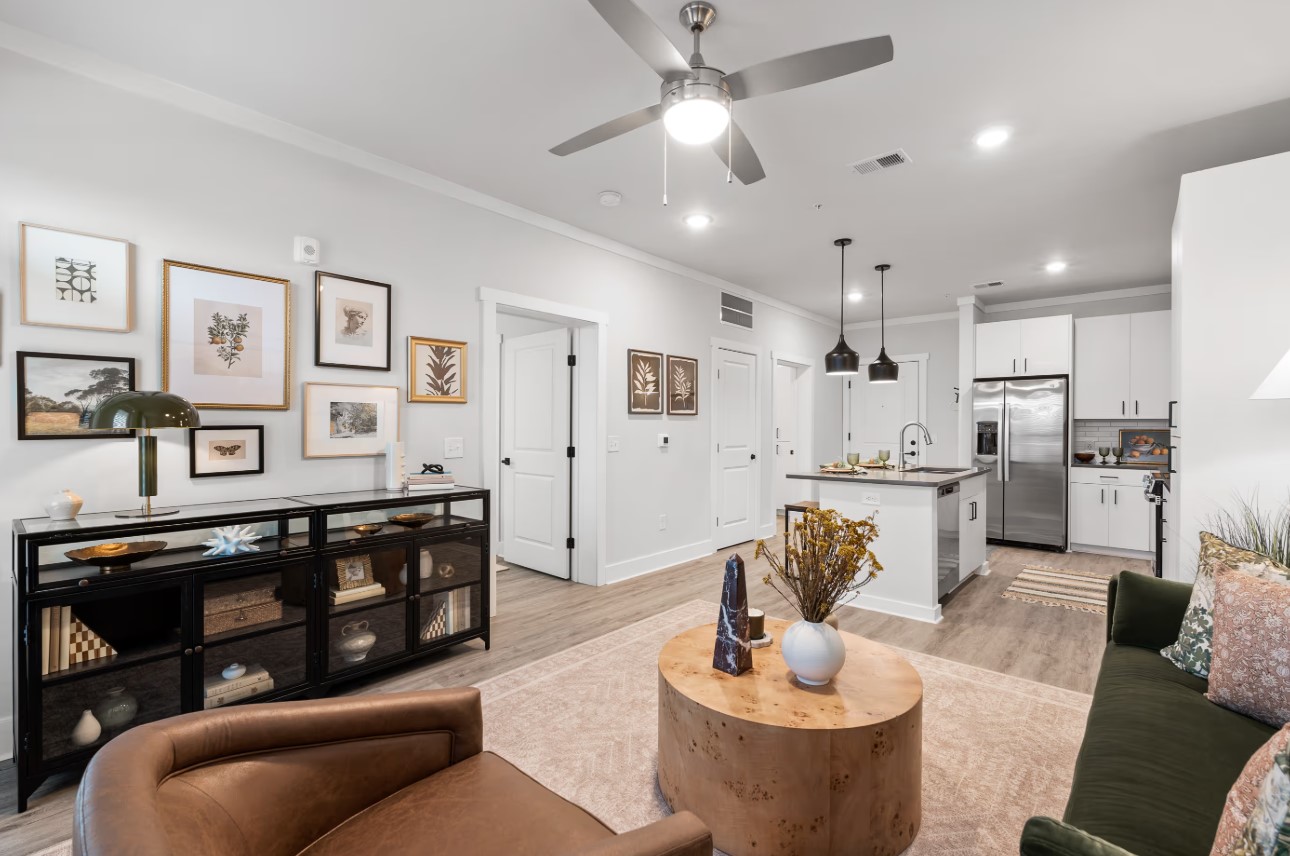 Exchange at Sugar Creek