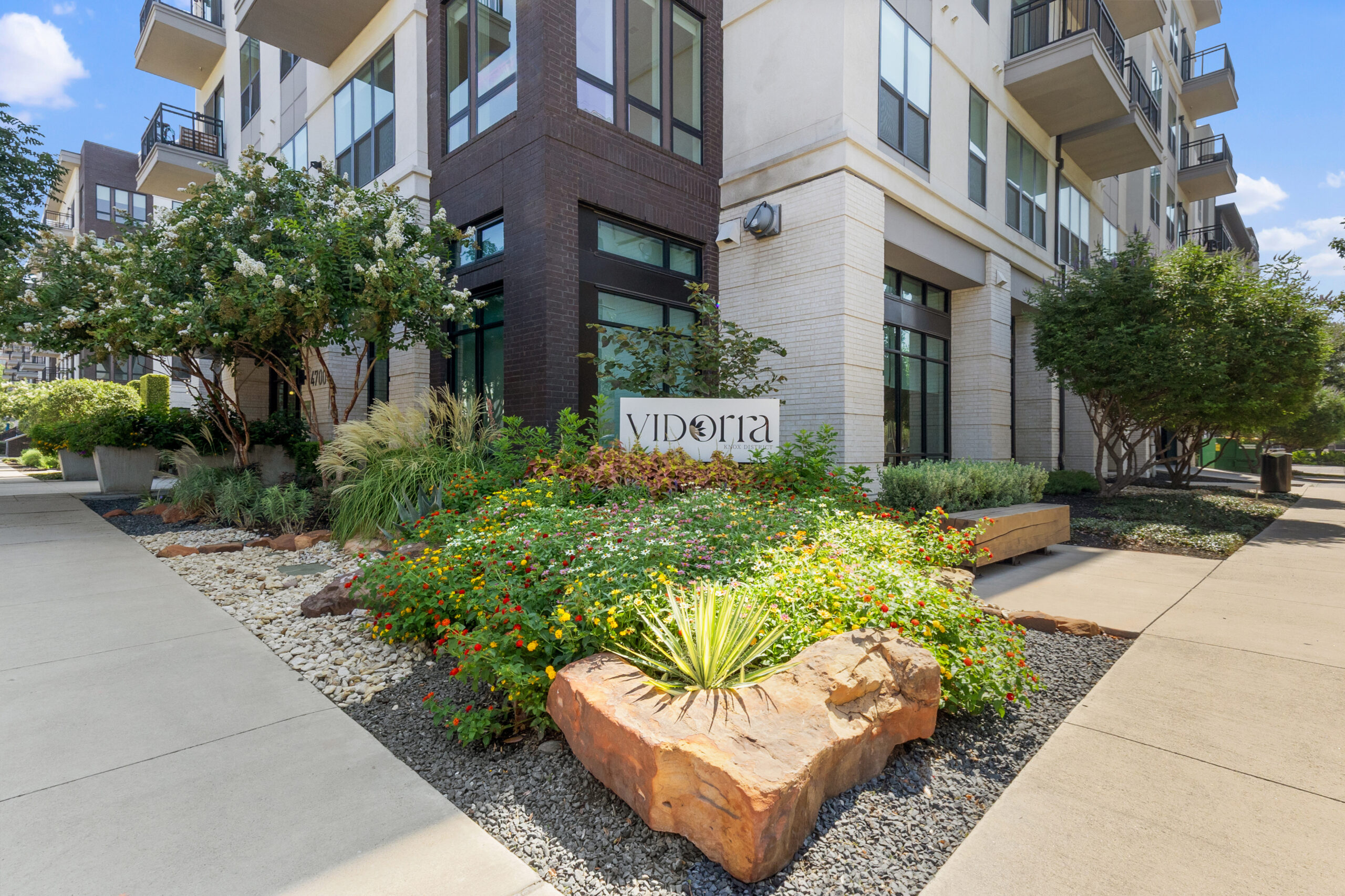 Vidorra Knox District