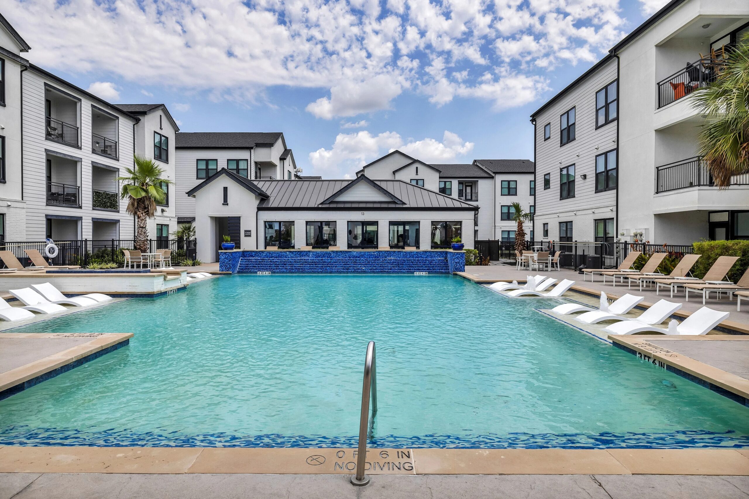 The Peri on Westheimer